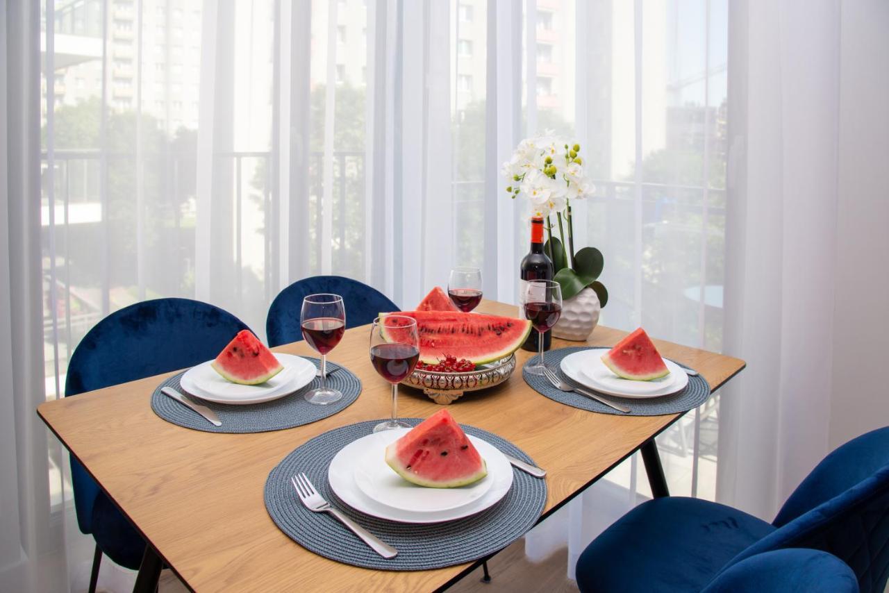 Lägenhet Maya's Flats & 30 - 3 Pokojowy Na Dlugich Ogrodach W Gdansku Gdańsk